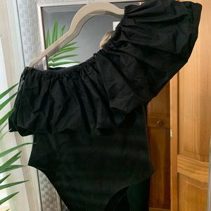 Black One/Shoulder H&M Bodysuit